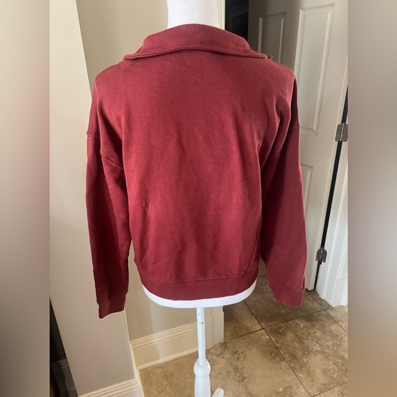 Banana Republic pullover top. V neck Small long sleeve worn once excellent cond - Picture 4 of 10